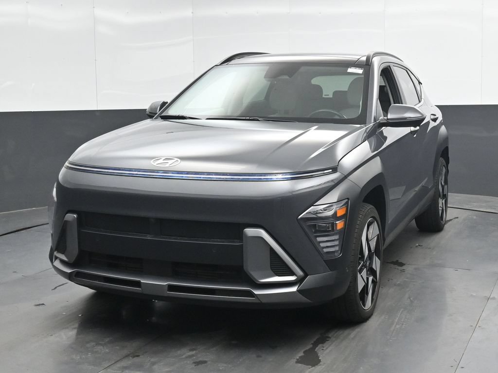 Certified 2025 Hyundai Kona Limited AWD/4WD image 6