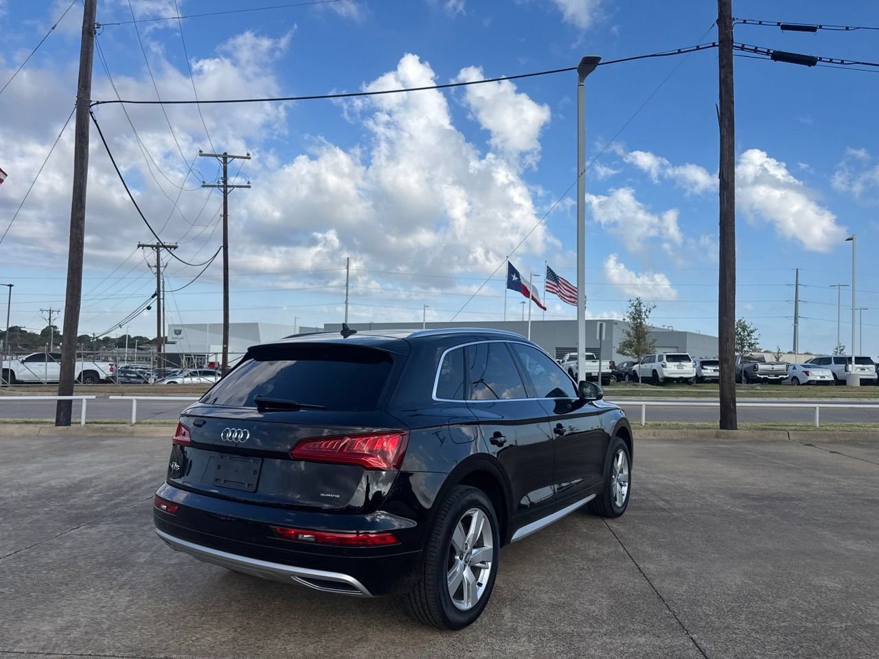 Used 2019 Audi Q5 2.0T Premium Plus AWD/4WD image 24