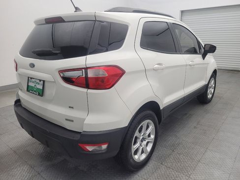 Used 2018 Ford EcoSport SE image 9