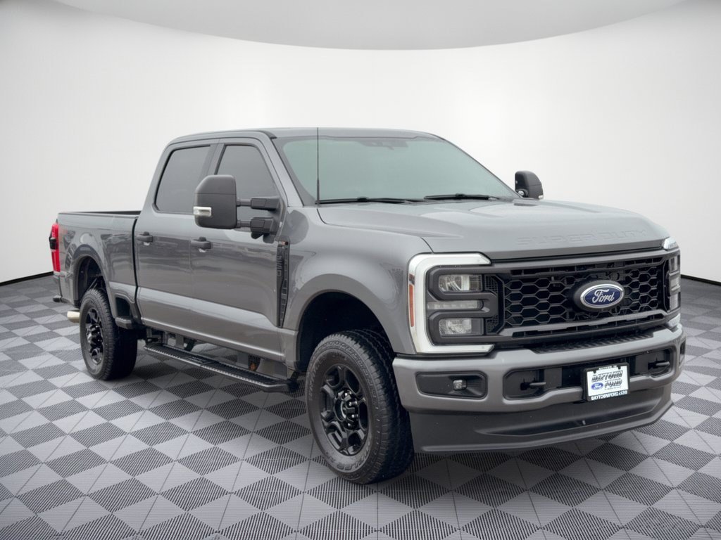 Used 2024 Ford F250 XL w/ STX Appearance Package AWD/4WD image 7