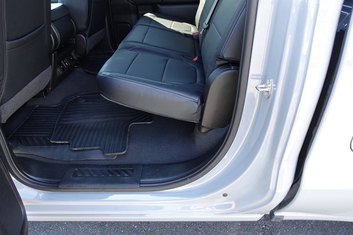 Used 2024 GMC Sierra 1500 Pro w/ Graphite Edition AWD/4WD image 21
