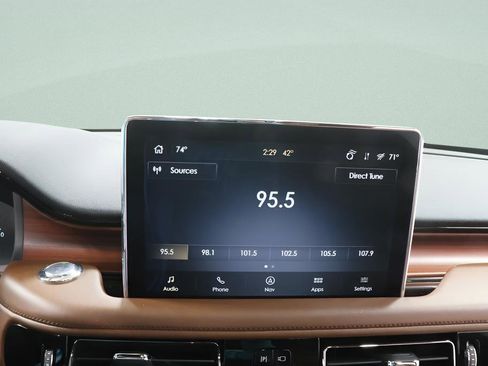 Used 2022 Lincoln Aviator Reserve w/ Elements Package Plus image 15