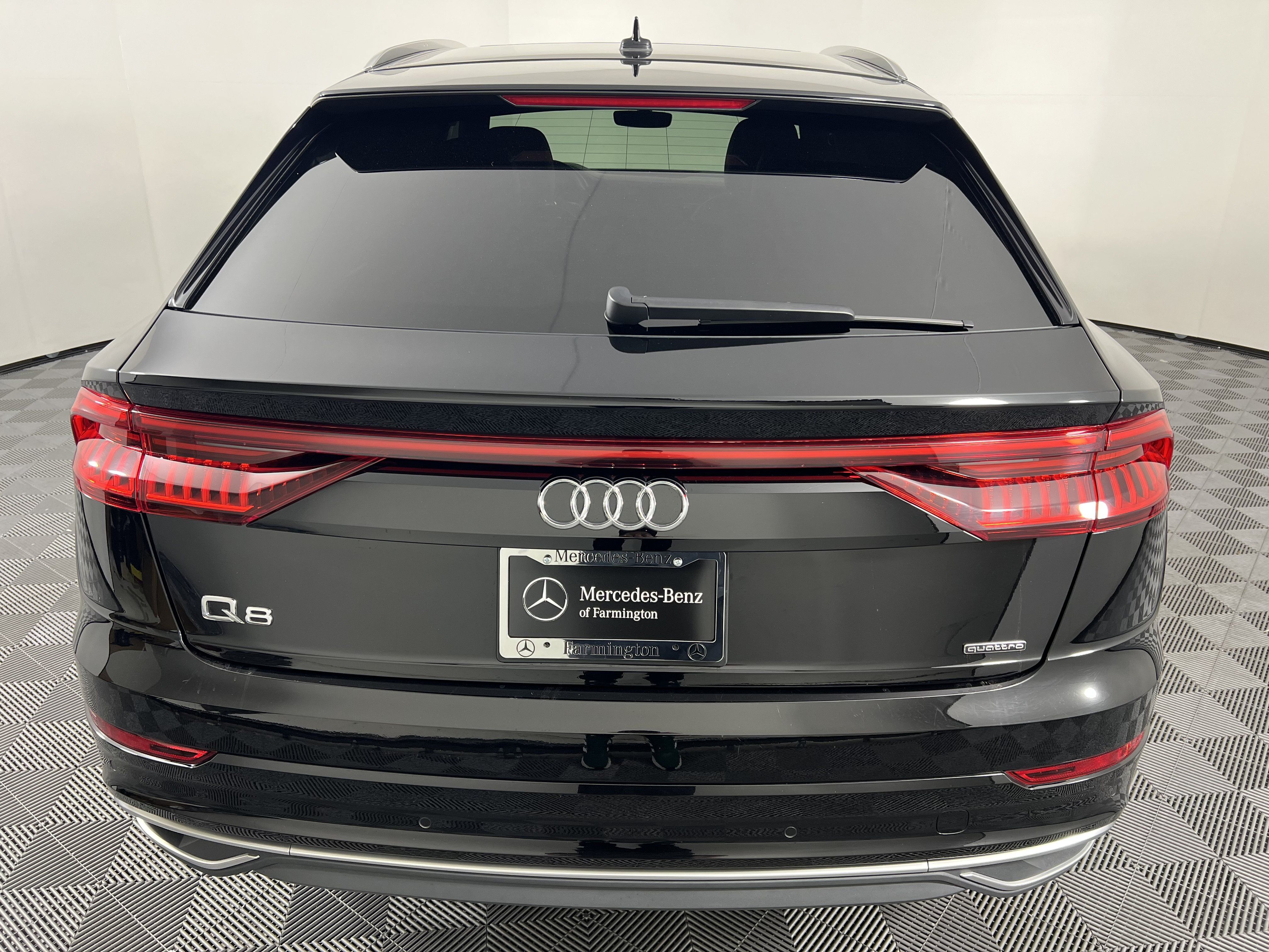 Used 2019 Audi Q8 Prestige w/ Interior Protection Package AWD/4WD image 11
