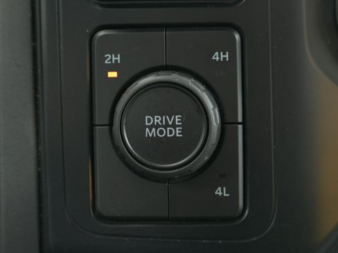 Used 2023 Ford F150 XLT AWD/4WD image 25