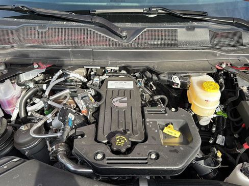 New 2026 RAM 2500 Laramie w/ Night Edition AWD/4WD image 29