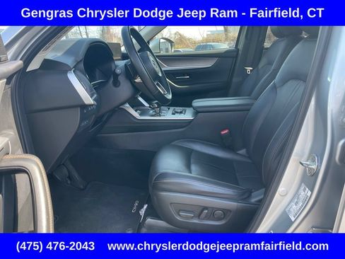 Used 2024 MAZDA CX-90 3.3 Turbo w/ Premium Package AWD/4WD image 39