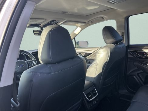 Used 2024 Subaru Outback Limited image 32