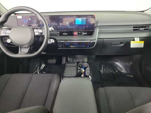 New 2026 Hyundai Ioniq 5 SE image 4
