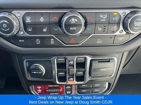 New 2025 Jeep Gladiator Rubicon w/ Convenience Group image 17