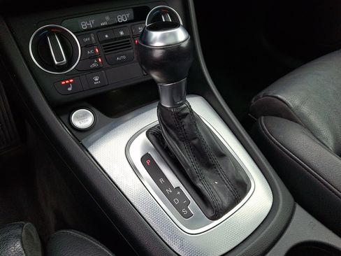 Used 2016 Audi Q3 2.0T Premium Plus w/ Technology Package image 16