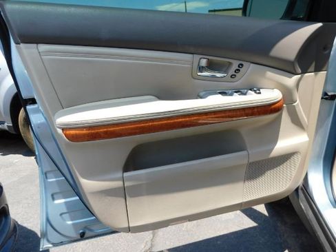Used 2005 Lexus RX 330 AWD image 10