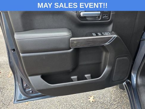 Used 2022 Chevrolet Silverado 1500 LTZ AWD/4WD image 36