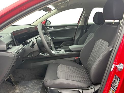 New 2025 Kia K5 LXS FWD image 7