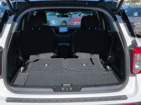 Certified 2023 Ford Explorer XLT w/ Equipment Group 202A image 13