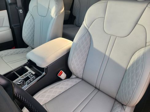 New 2026 Kia Sorento SX Prestige AWD/4WD image 9