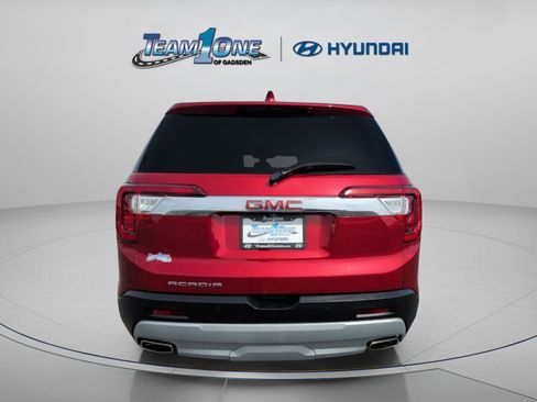Used 2023 GMC Acadia SLE image 7