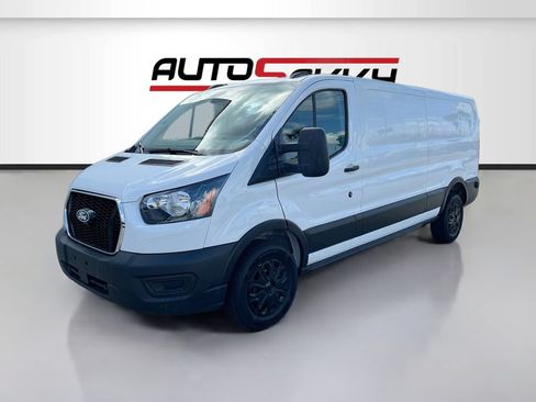 Used 2026 Ford Transit 250 Low Roof w/ Load Area Protection Package RWD image 3