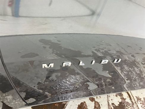 Used 2017 Chevrolet Malibu LT w/ Leather Package image 26