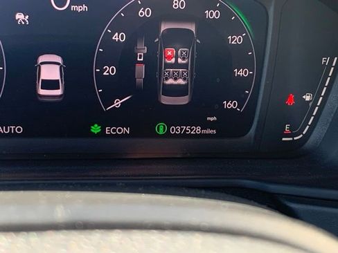 Used 2023 Honda Accord Sport image 11