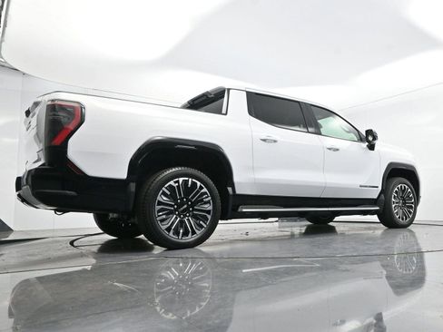 Used 2026 GMC Sierra EV Denali image 47