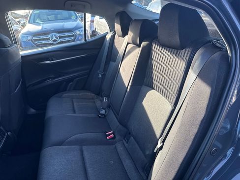 Used 2025 Toyota Camry LE image 33