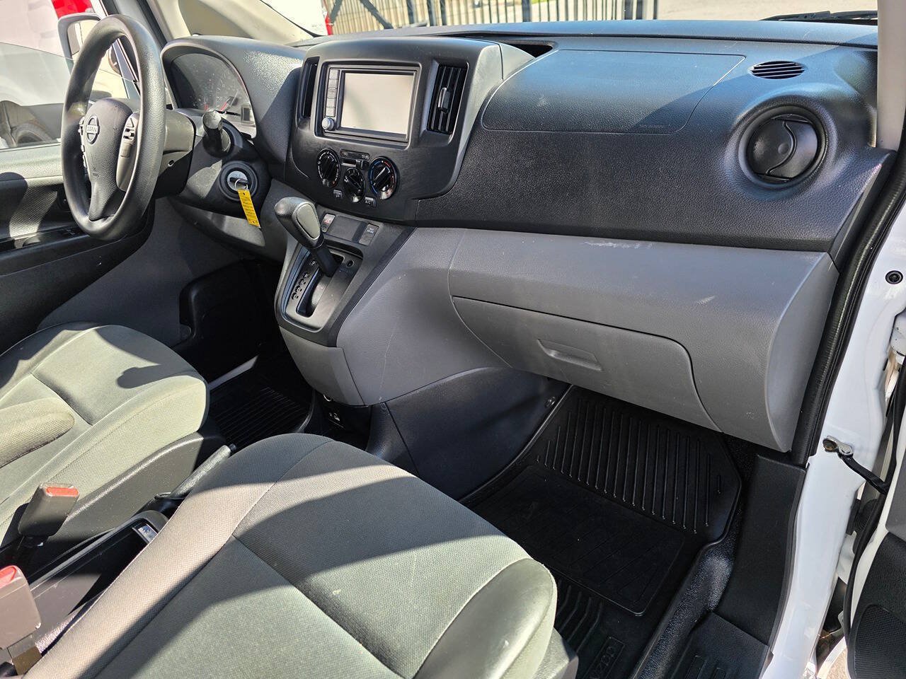 Used 2020 Nissan NV200 SV FWD image 20