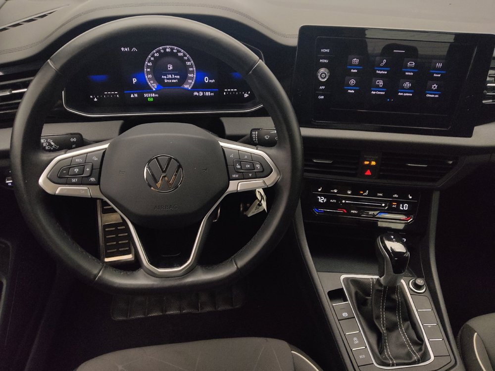Used 2025 Volkswagen Jetta Sport FWD image 22
