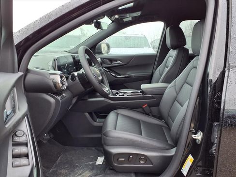 New 2026 Chevrolet Equinox LT image 13