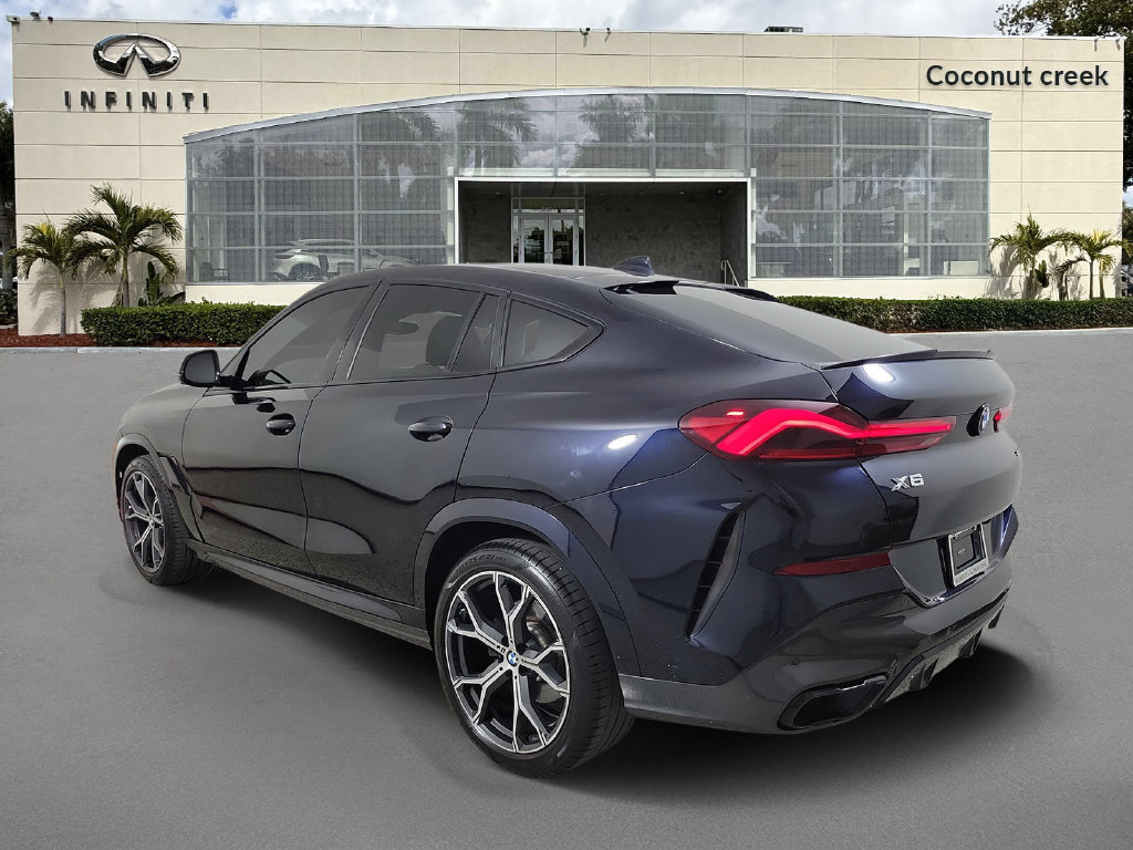 Used 2022 BMW X6 xDrive40i w/ M Sport Package AWD/4WD image 3