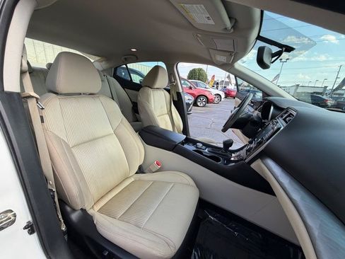 Used 2016 Nissan Maxima 3.5 S FWD image 21