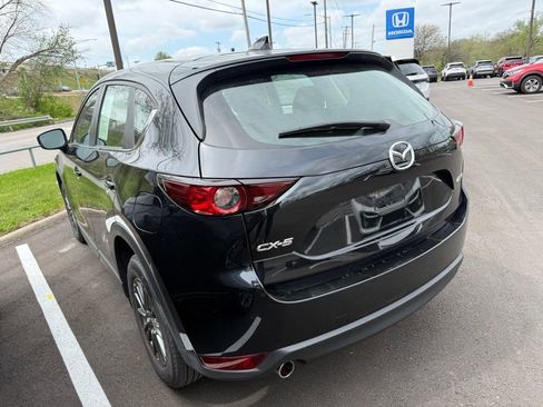 Used 2019 MAZDA CX-5 Sport image 4