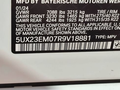 Used 2024 BMW X7 xDrive40i w/ Premium Package AWD/4WD image 21