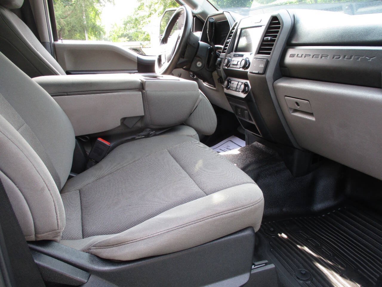 Used 2021 Ford F250 XL w/ STX Appearance Package AWD/4WD image 13