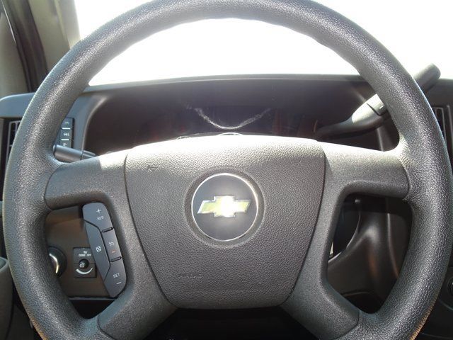 Used 2024 Chevrolet Express 2500 w/ Driver Convenience Package RWD image 17