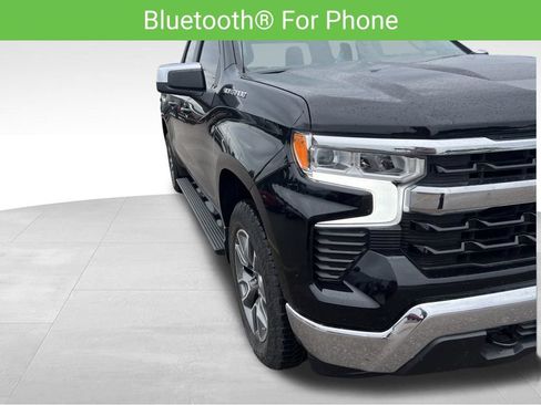 Used 2024 Chevrolet Silverado 1500 LT AWD/4WD image 16