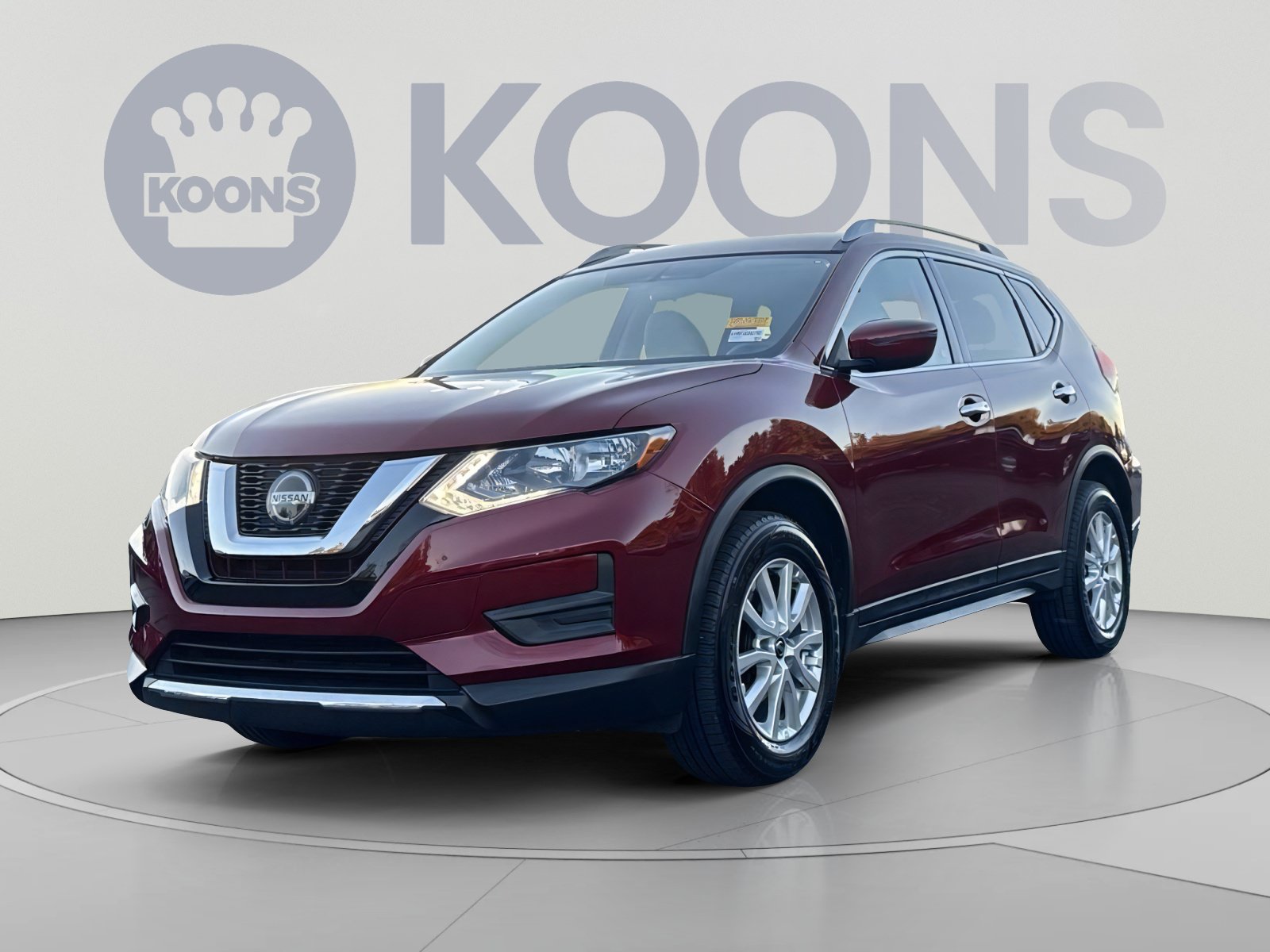 Used 2018 Nissan Rogue SV AWD/4WD image 1