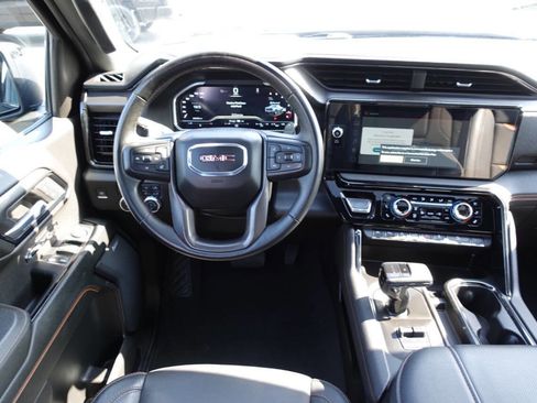 Used 2023 GMC Sierra 1500 AT4 w/ AT4 Premium Package AWD/4WD image 48