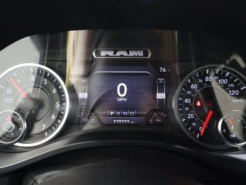 Used 2022 RAM 1500 Big Horn AWD/4WD image 8