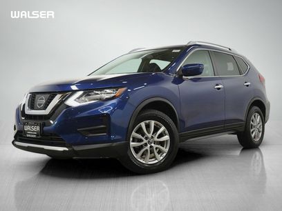 Used 2017 Nissan Rogue SV