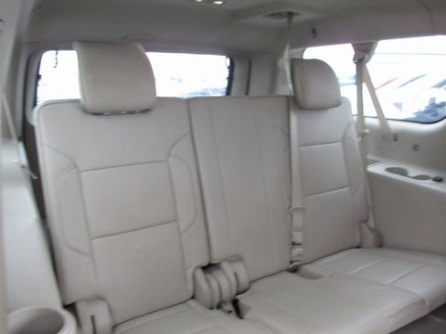 Used 2020 GMC Yukon XL Denali w/ Open Road Package image 26