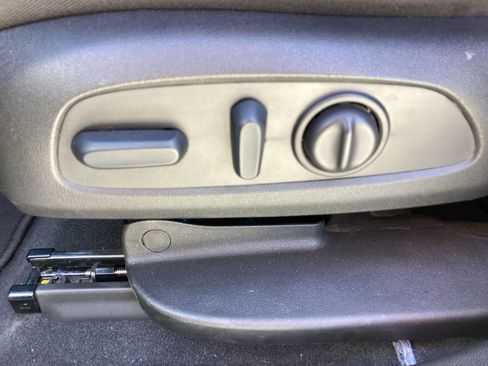 Used 2025 Chevrolet Blazer LT image 14