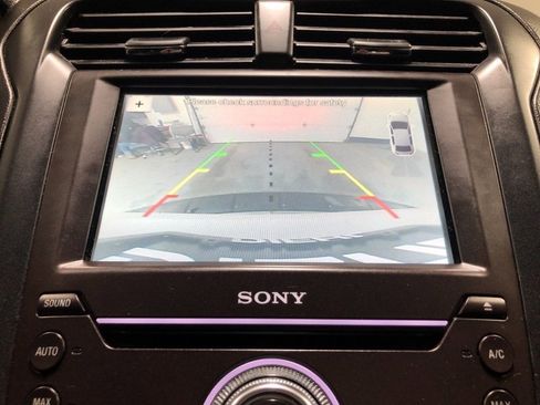 Used 2017 Ford Fusion Titanium image 32