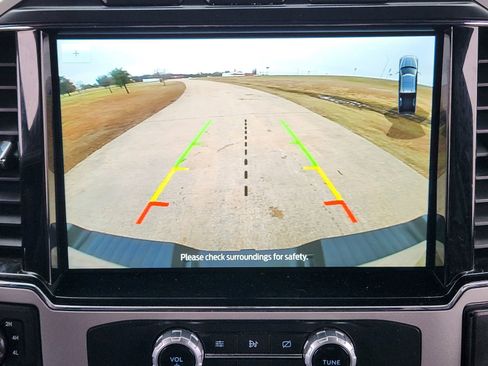 Used 2022 Ford F250 Lariat w/ Lariat Value Package image 22