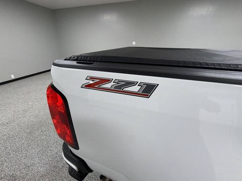 Used 2016 Chevrolet Colorado Z71 RWD image 31