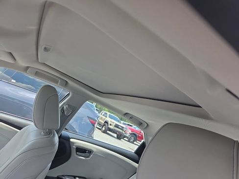 Used 2014 Toyota Avalon Limited FWD image 4