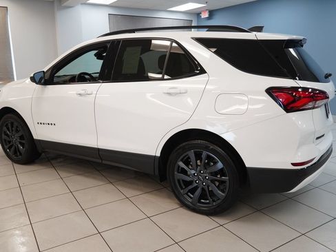 Used 2024 Chevrolet Equinox RS AWD/4WD image 8