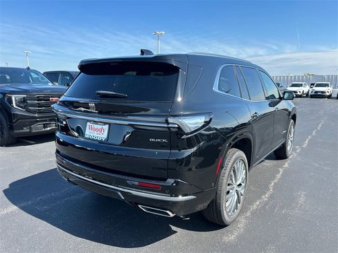 New 2026 Buick Enclave Avenir w/ Super Cruise Package image 8