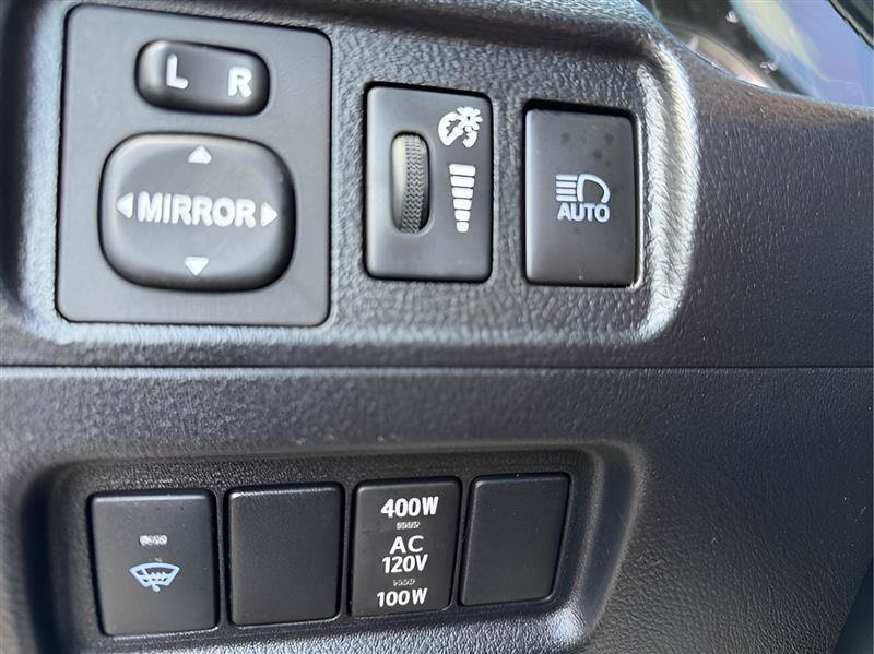 Used 2021 Toyota 4Runner Limited AWD/4WD image 34