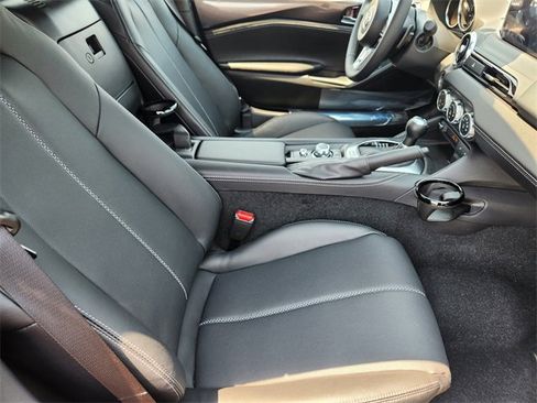 New 2025 MAZDA MX-5 Miata RF Grand Touring image 17