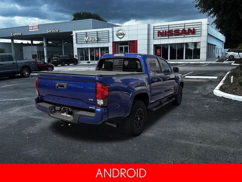 Used 2022 Toyota Tacoma SR5 w/ Technology Package image 4